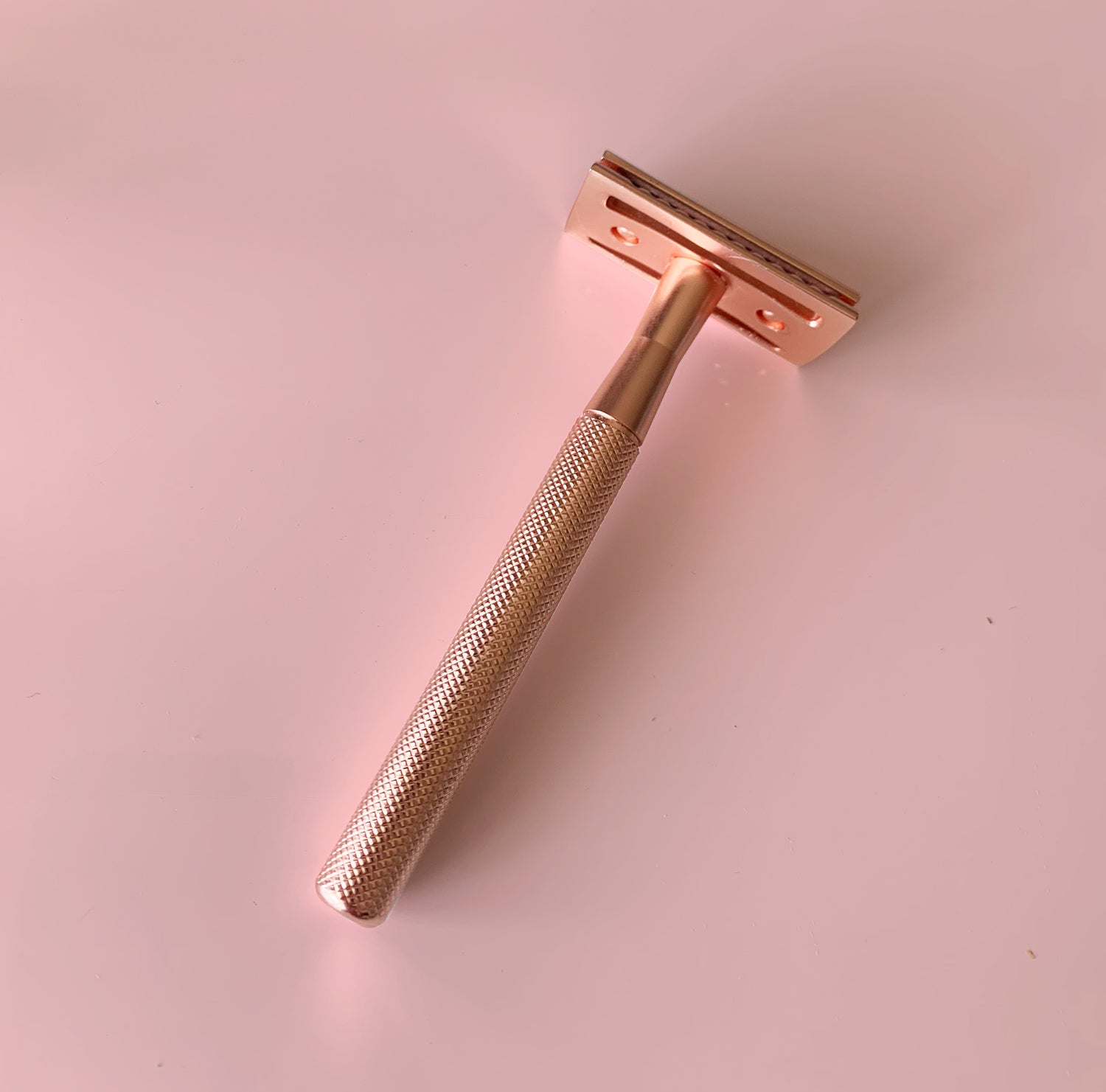 How to Assemble a Safety Razor