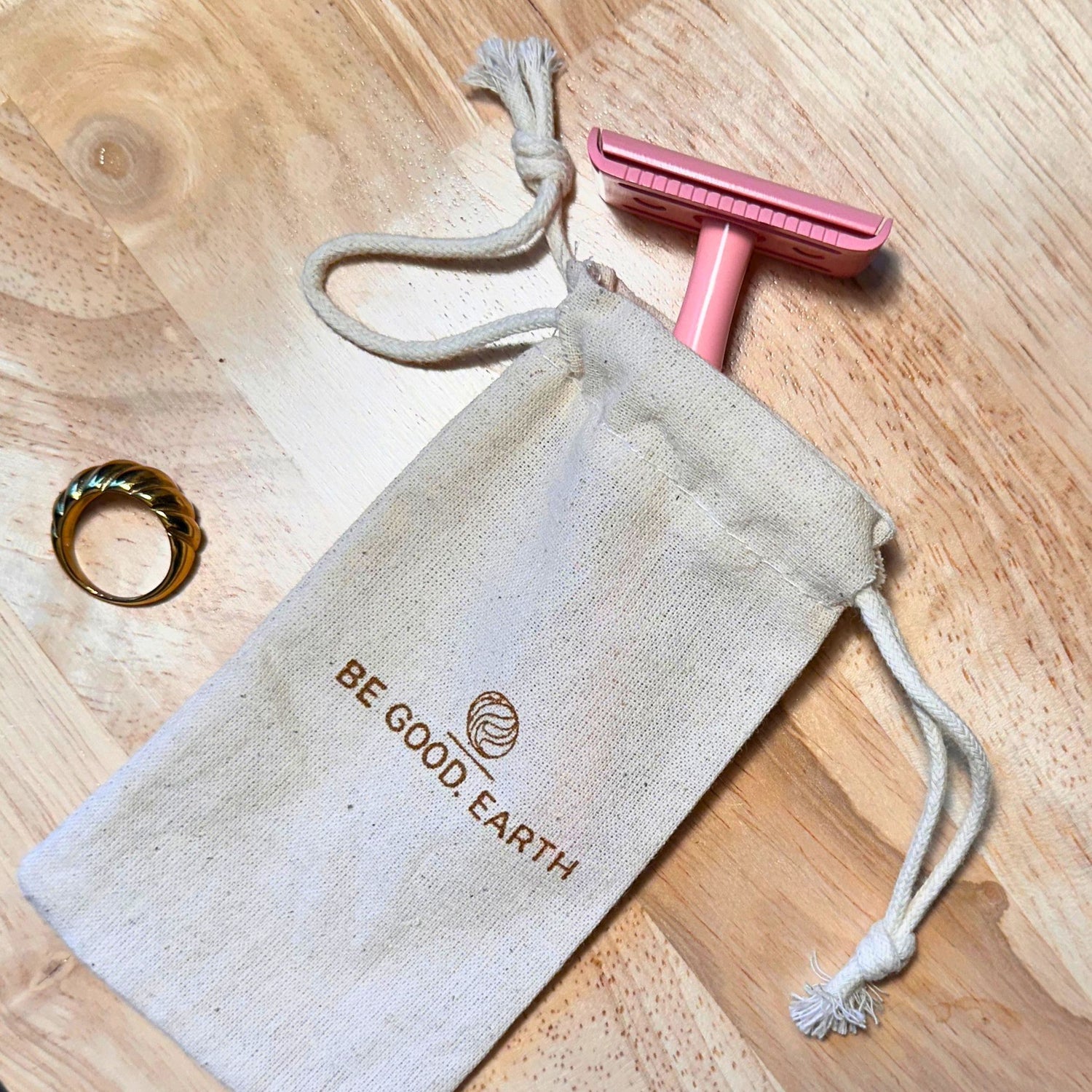 Sustainable Style on the Go Canva Bag